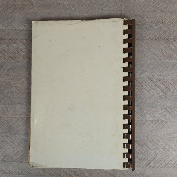 Deep South Cooking Vintage Spiral-Bound Cookbook 1977 Cajun Creole Local Ethnic - Picture 7 of 7